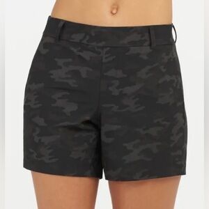NWoT Spanx  sunshine Camo shorts